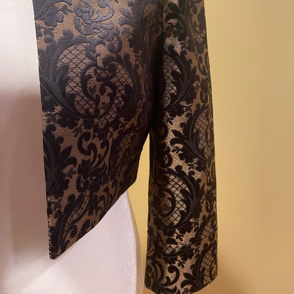 Loft Textured cropped blazer - Picture 6 of 6